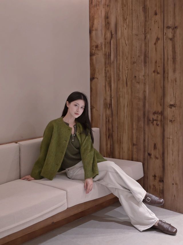 朝天門挖到寶!千平女裝店竟藏空中花園 朝天門挖到寶!千平女裝店竟藏空中花園