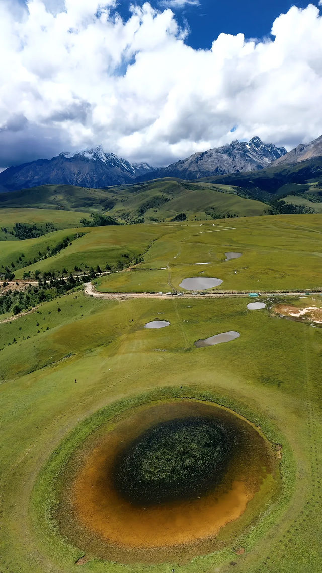 藏在川西的大地瞳孔,格聂之眼美到窒息 藏在川西的大地瞳孔,格聂之眼美到窒息