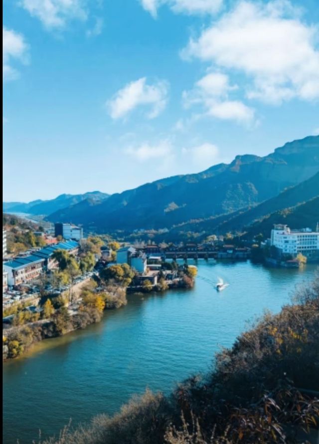 京娘湖寶藏打卡地!碧波青山美如畫 京娘湖寶藏打卡地!碧波青山美如畫