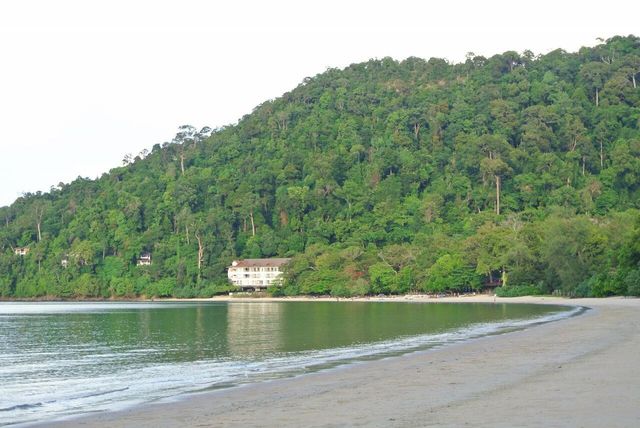 達泰浮羅交怡 | 叢林中的奢華天堂 酒店：達泰浮羅交怡酒店 地址：Jalan Teluk 