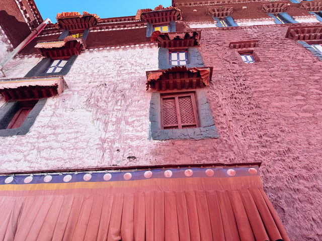 布達拉宮一日遊——藏式建築拍照全攻略