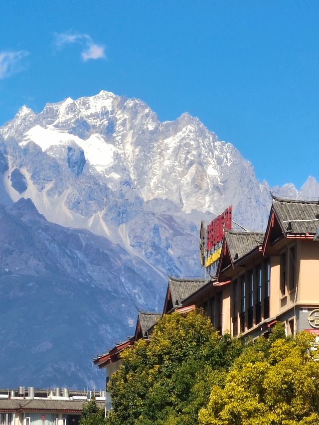 雪山下的麗江古韻 雪山下的麗江古韻