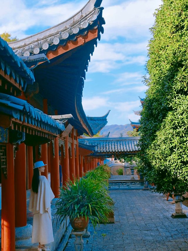 赴一場木府之約