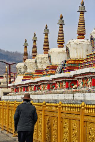 A must-visit on the Qinghai-Gansu Grand Loop: pilgrimage to the Tibetan Buddhist Ta'er Monastery｜Xining travel guide
