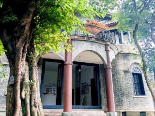Xiangru Ancient City in Peng'an, paired with a bowl of Heshu tofu in Zhouzi Ancient Town