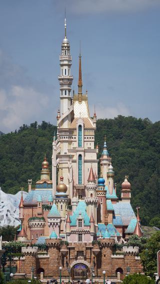  Spend a day at Disney without waiting in line—here's how to plan your Hong Kong & Macau family trip