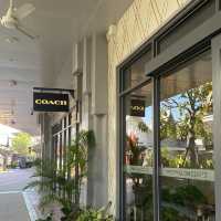 Luxury Outlet  Bangkok Thailand near airport