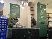 皇后鎮必吃早午餐Vudu cafe & Larder，坐在戶外面對河畔根本就超幸福的💕