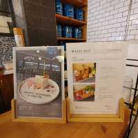 高槻ROCCA & FRIENDS　スコーンセット&旅する紅茶