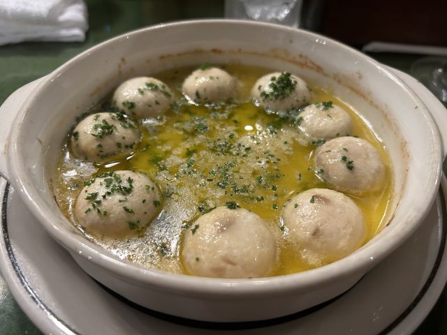 【東京】「ボラーチョ」で念願のマッシュルームガーリック