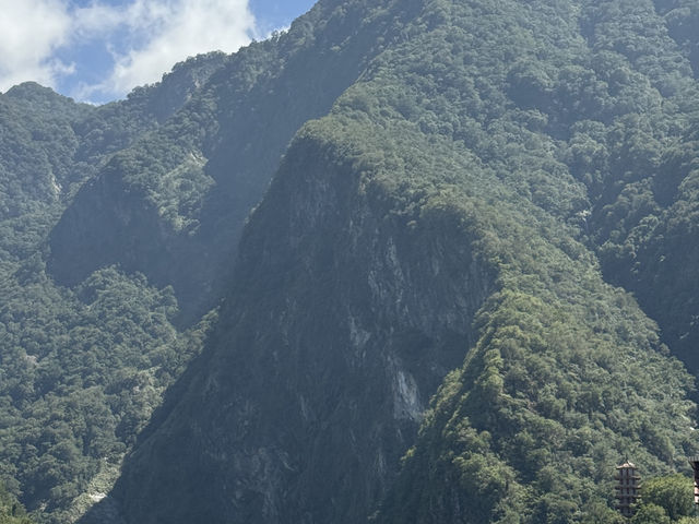 🏞️ 天祥遊客中心：太魯閣美景的出發點！🐒