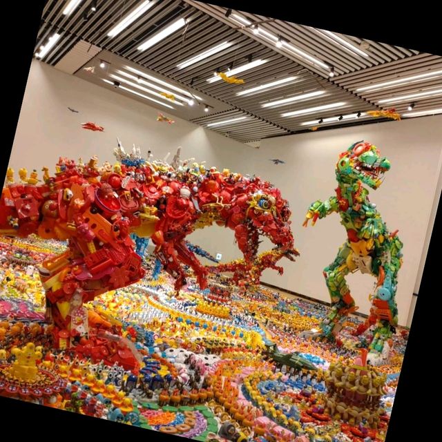 玩具成恐龍 - 不知火美術館
