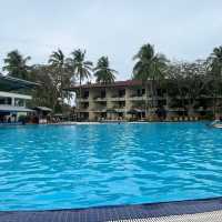 Holiday Villa Beach Resort & Spa