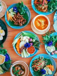 ‘dee café & bistro‘ คาเฟ่สไตล์ประยุกต์