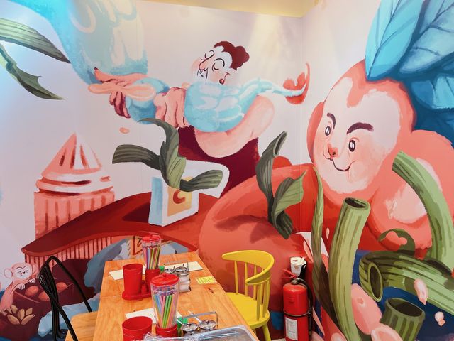 咁耐無去泰國旅行，突然好想食船麵，上網搵，好多人都推介呢間阿叔泰麵，一於放工約埋同事一齊去試吓先～