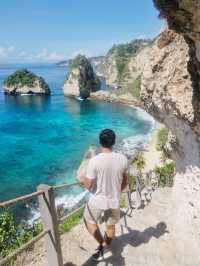Diamond Beach, a stunning beach with karst!