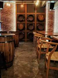 旺角新開貓貓餐廳之meowtini  cat  cafe  &  bar