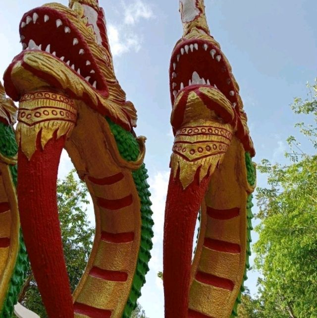 ไหว้พระและชมวิวสวยๆ ที่วัดพระใหญ่ พัทยา