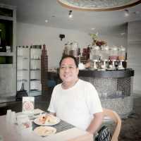 SAVOY CAFE: REMARKABLE BREAKFAST BUFFET
