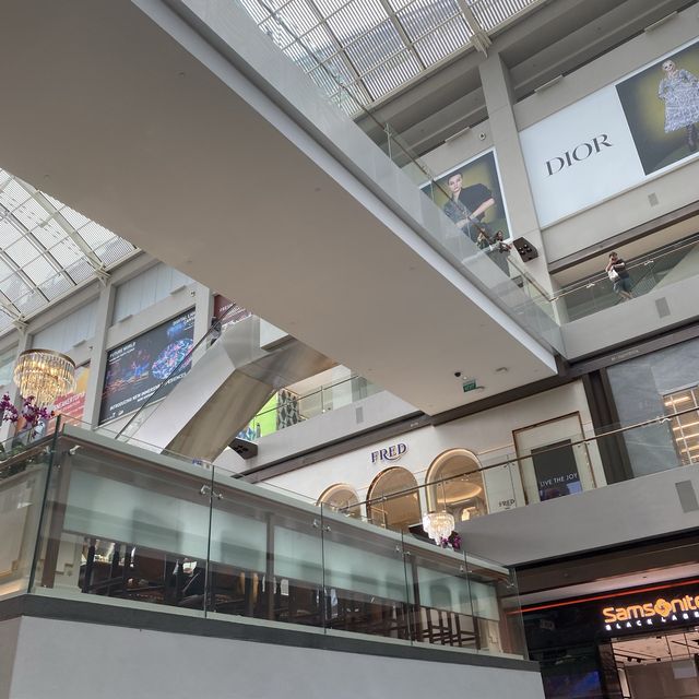 Shopping Paradise