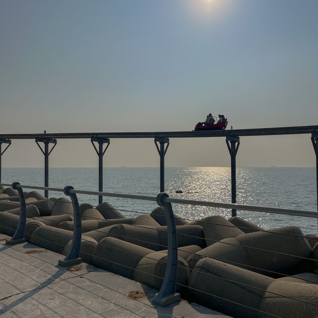 해질녘 윤슬이 특히 예쁜 충청도 대표 바다 🌊