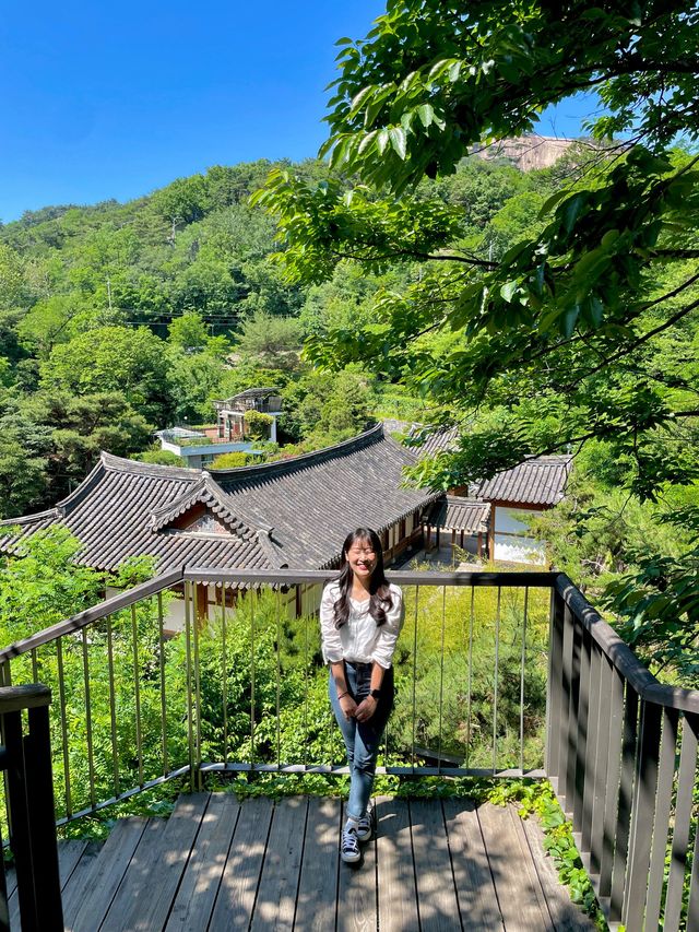 서울 도심 속 폭포소리 들으며 힐링할 수 있는 도서관🌿