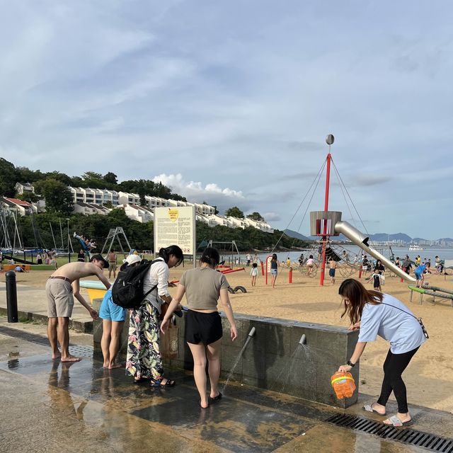 全港最大的大白灣沙灘兒童遊樂場！