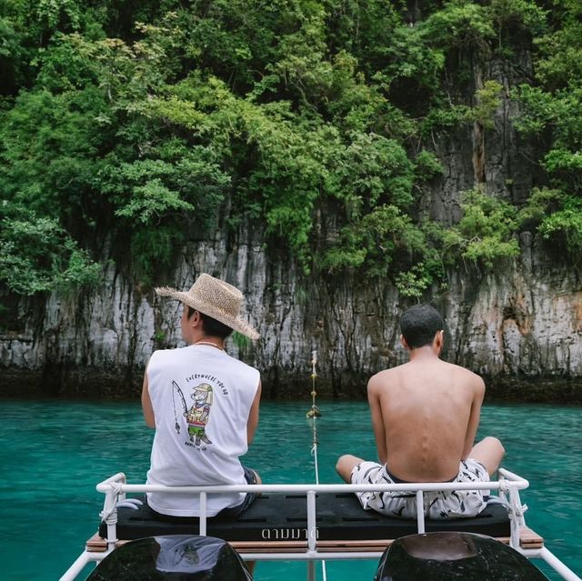 เที่ยวเกาะพีพี – Phi Phi Island 🏝️🛥️