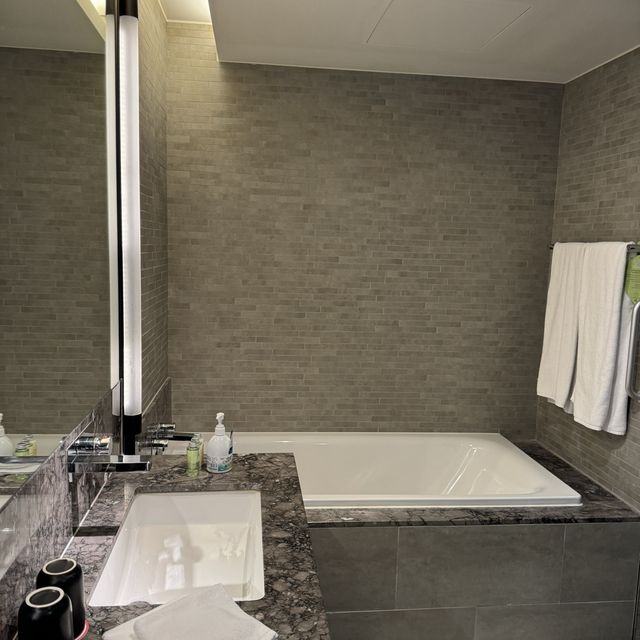 Comfy stay @ Silks Place