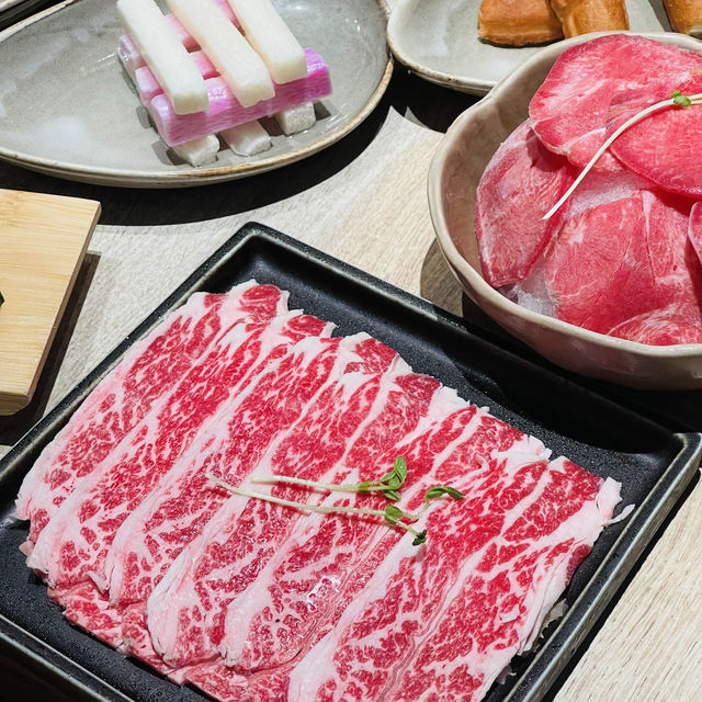 🍲方叔叔重慶老火鍋 🍲方叔叔重慶老火鍋