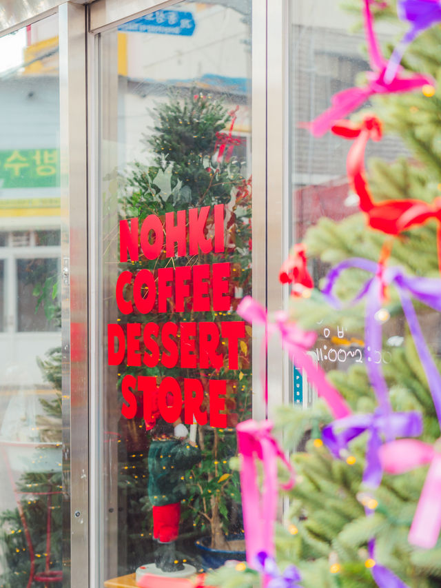 🎄딸기가 맛있는 크리스마스 분위기 부산카페 [부산, 노키]🍓