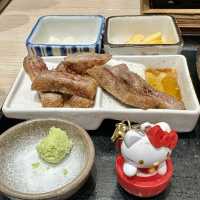 遠百信義10樓（炸牛元村）美食非吃不可