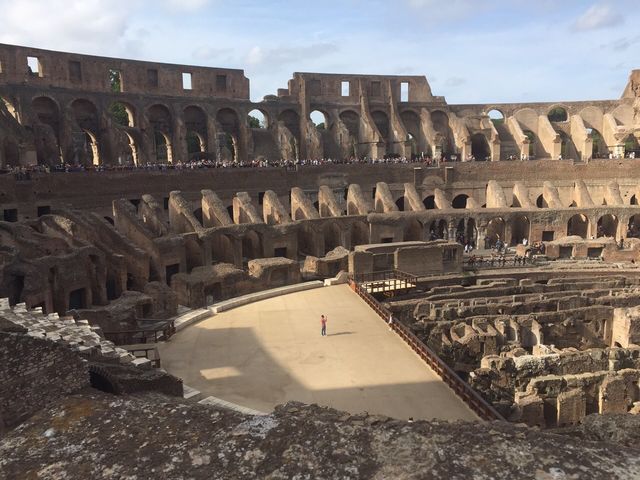 【イタリア】古代ローマを感じる！コロッセオ