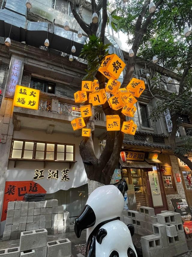 舊區活化😎佛山創意產業園🤔近期超紅打卡景點