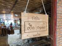 Pull mind cafe วังเวียง สปป.ลาว
