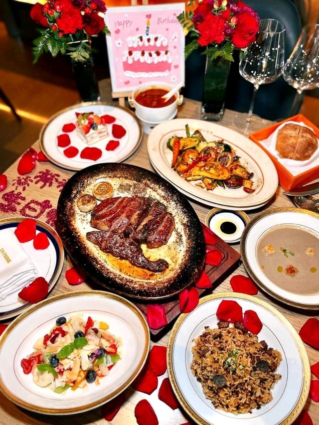 🌹🥩【 牛排家 • 港人北上生日約會西餐廳】🥩🌹(萬象天地店) 