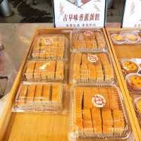 Spongy Cakes at Hoki Bakery Mount Austin