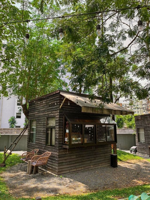 ☕คาเฟ่ลับบรรยากาศธรรมชาติ The Wood Land 