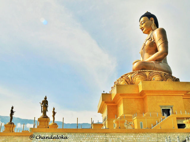 Bhutan: Hidden Lands of Happiness 🇧🇹 