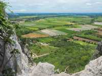 เขาหน่อ จ.นครสวรรค์