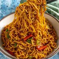 WALL OF NOODLE 