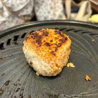 【大阪・東梅田】BBQやビアガーデンが室内で楽しめる「大衆肉酒場 ブラック」