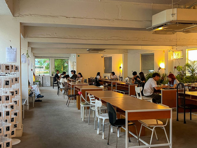 전주오면 꼭 먹어야할 휘낭시에 전주디저트 카페 맛집 N번째 방문 : 평화와 평화, 커피상점 