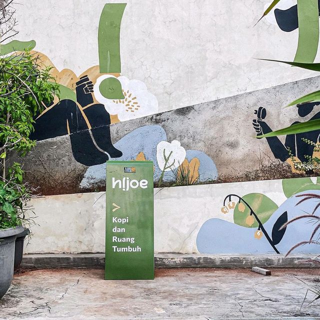 HIJOE CAFFE | Green and shady near Lenteng Agung HIJOE CAFFE | Green and shady near Lenteng Agung