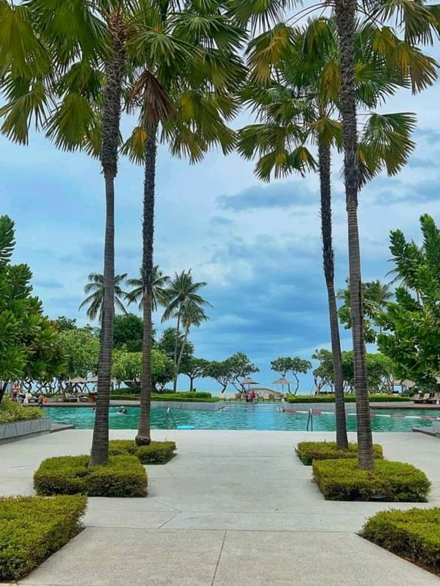 ที่นี่ The Regent Cha Am Beach Resort