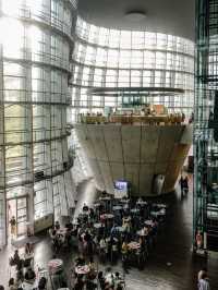 พาชมสถาปัตสวยๆที่ The National Art Center Tokyo🎌
