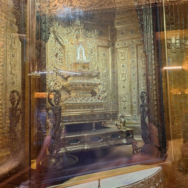 เทพทันใจ เทพกระซิบ เจดีย์โบตะทาวน์