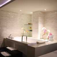  Health Land Resort & Spa 