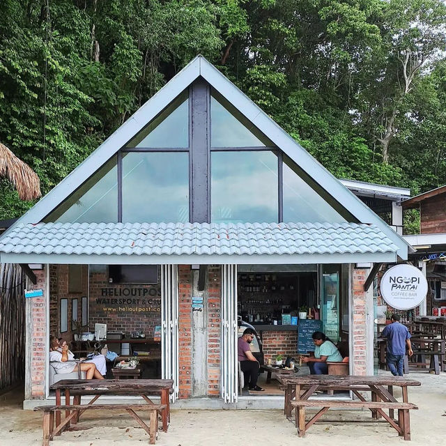 Ngopi Pantai Beachfront Coffeeshop