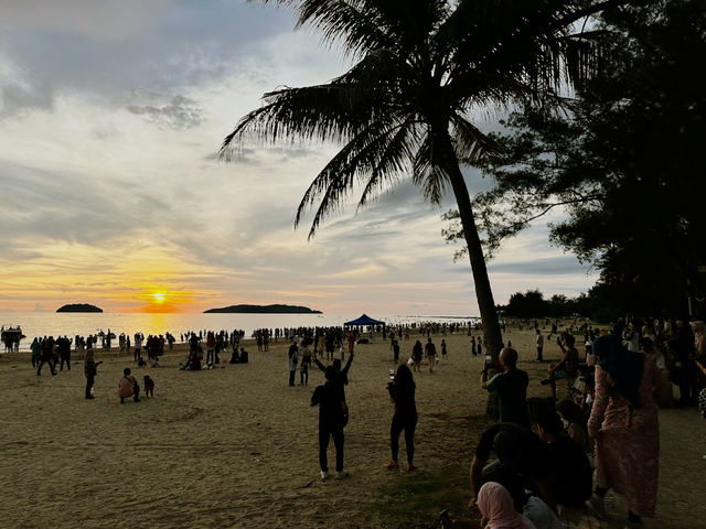 Tanjung Aru Beach 